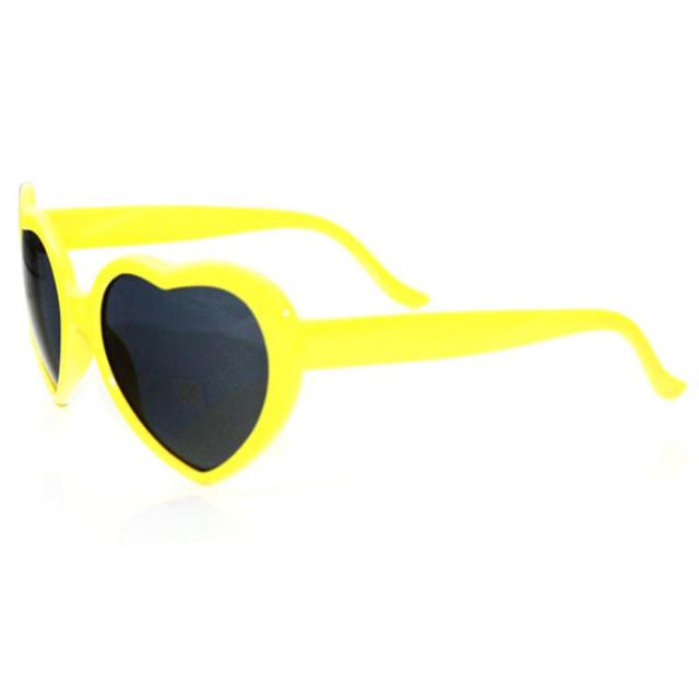 Heart Shape Sunglasses with Heart Shapes - mudfm