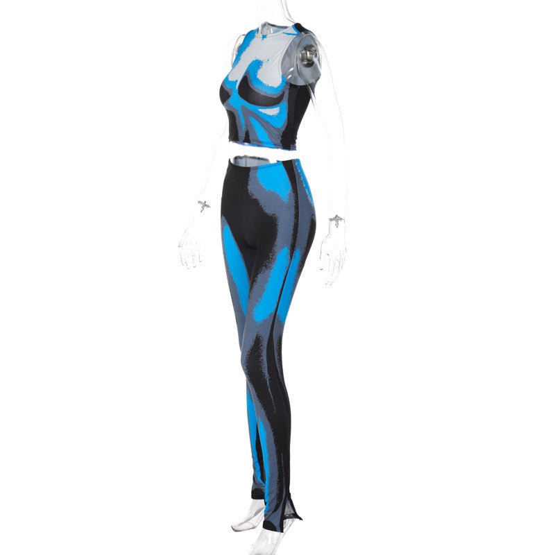 Predator Sees Ladies Like This If They are Cold - mudfm